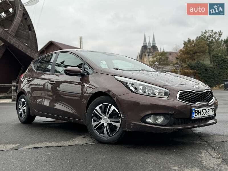 Kia Ceed (2013)
