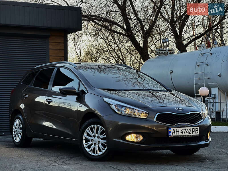 Kia Ceed (2013)