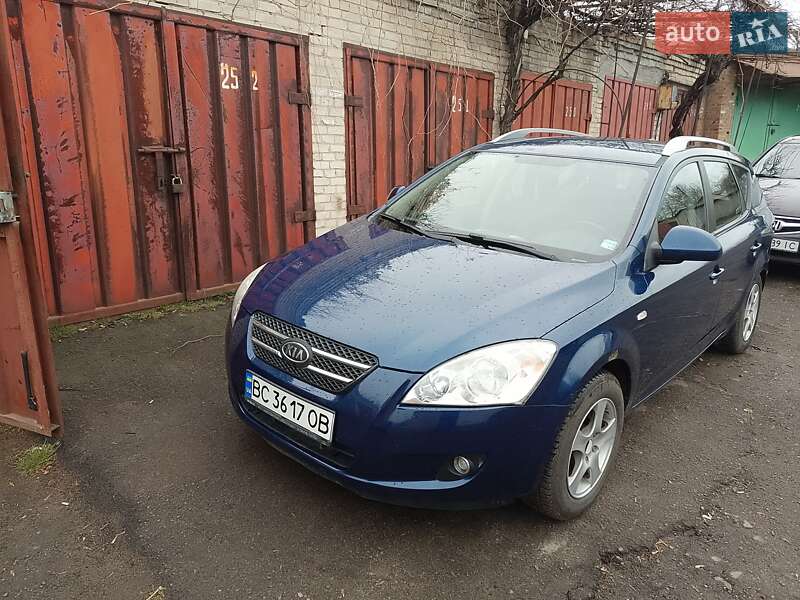Kia Ceed (2007)