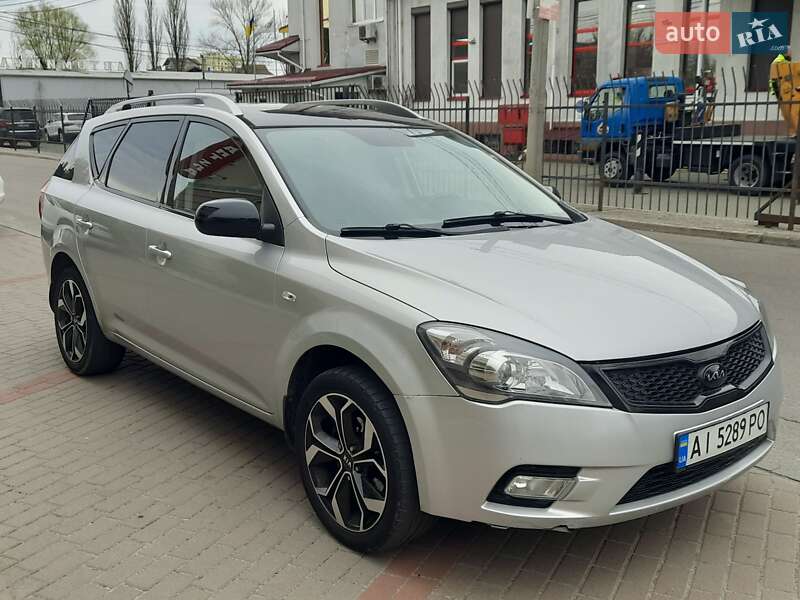 Kia Ceed (2011)