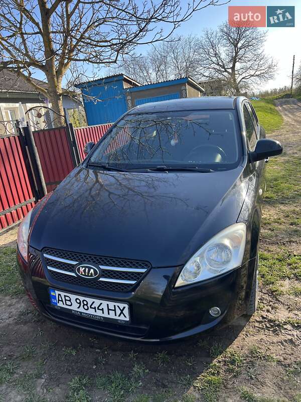 Kia Ceed (2009)