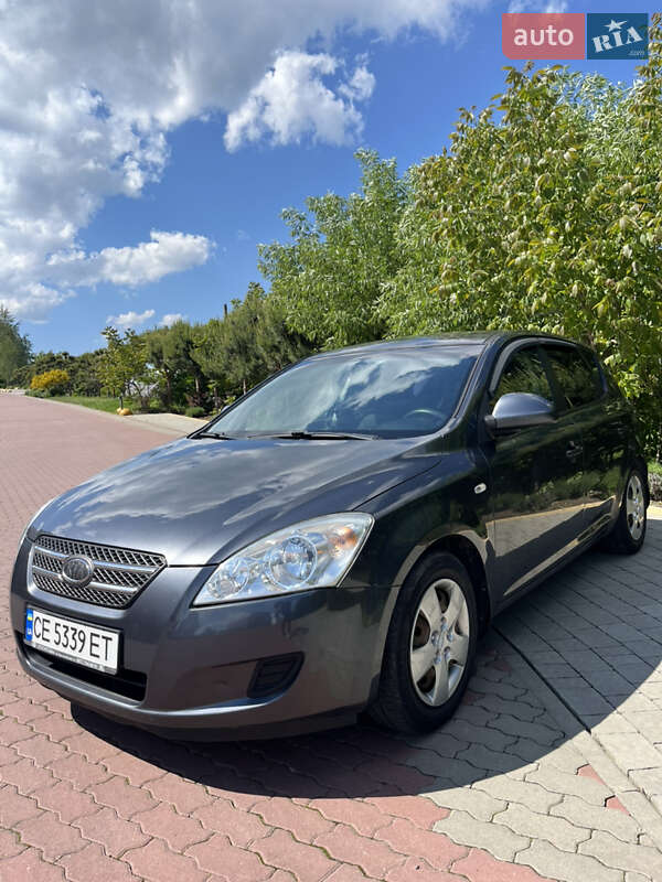Kia Ceed (2009)