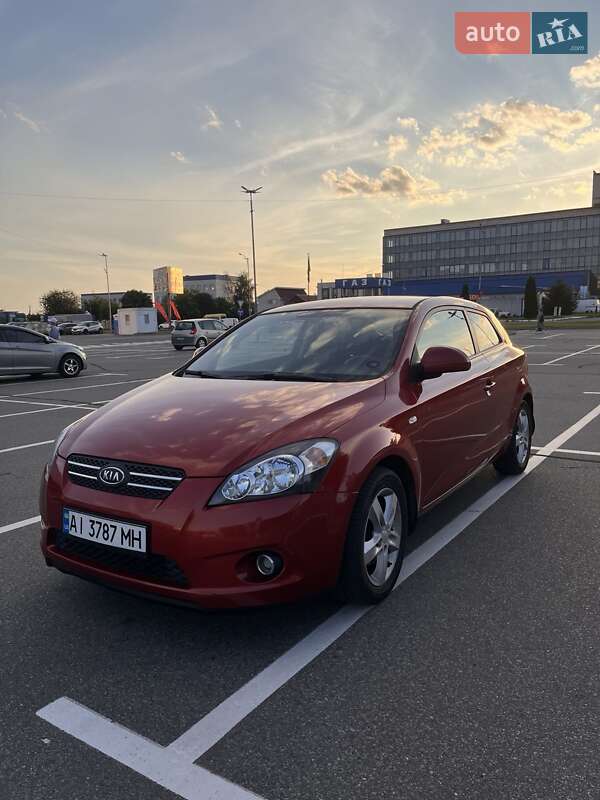 Kia Ceed (2009)