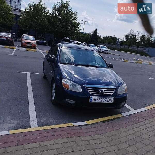 Kia Cerato (2007)