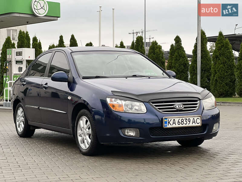 Kia Cerato (2008)