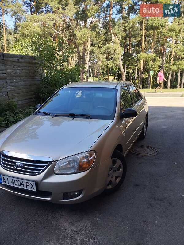 Kia Cerato (2008)
