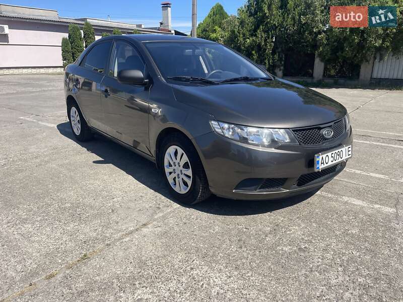 Kia Cerato (2009)