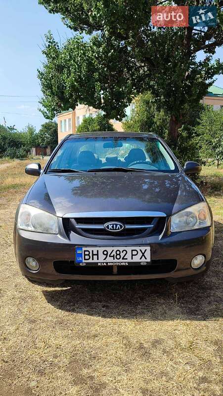 Kia Cerato (2006)