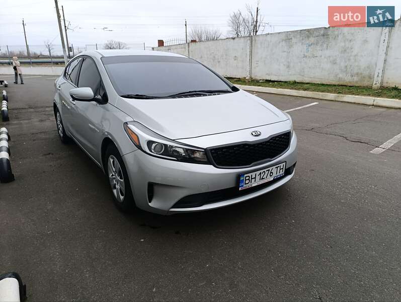 Kia Forte (2016)