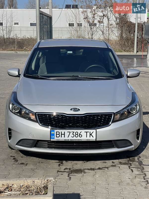 Kia Forte (2016)
