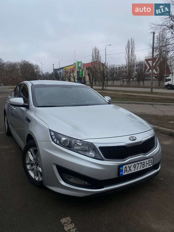 Kia K5 (2013)