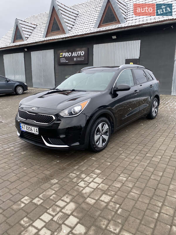Kia Niro (2017)