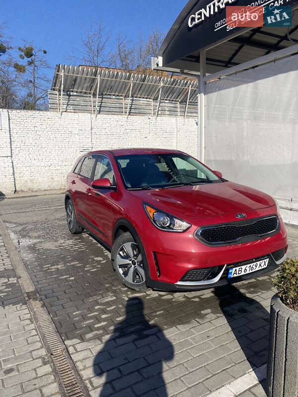 Kia Niro (2017)
