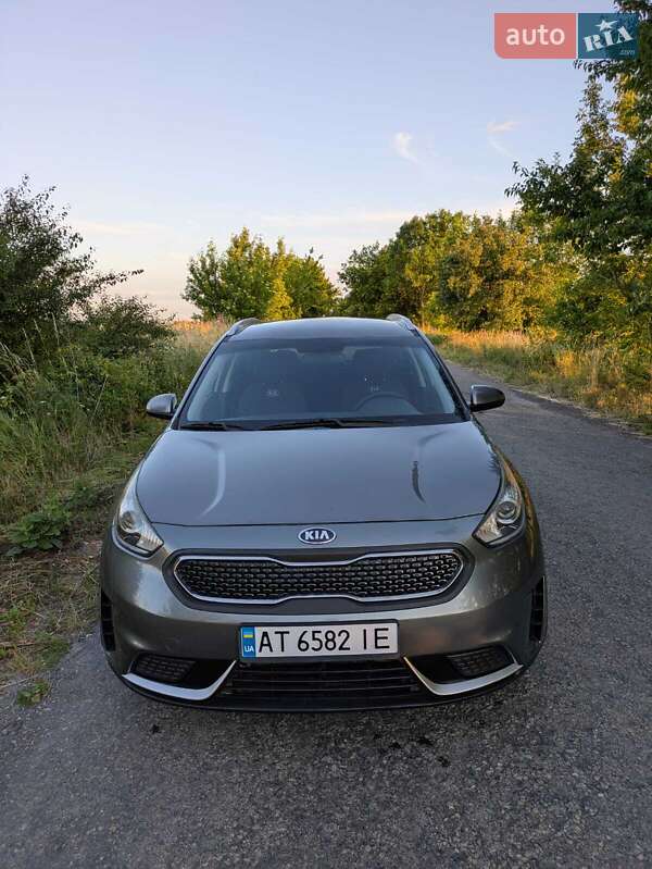 Kia Niro (2017)