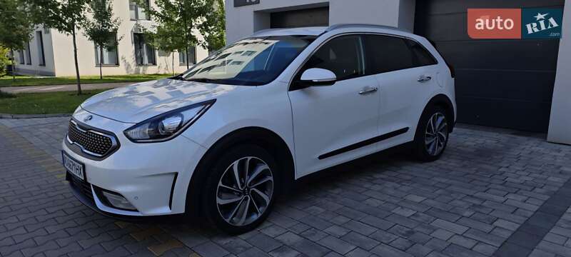 Kia Niro (2017)