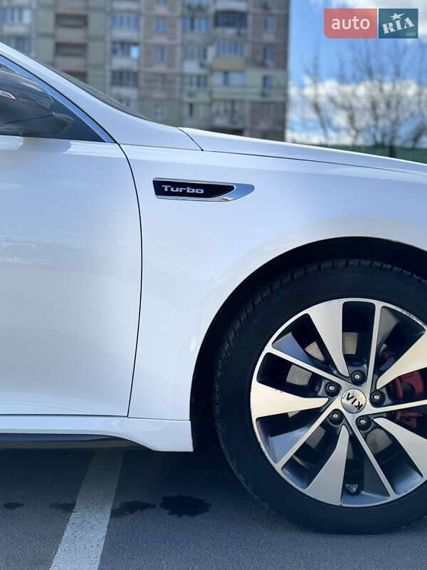 Kia Optima (2016)