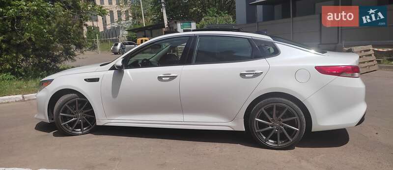 Kia Optima (2016)
