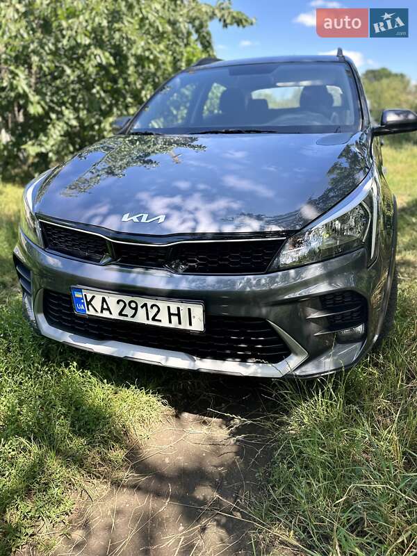 Kia Rio x-line (2022)