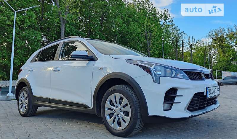 Kia Rio x (2021)