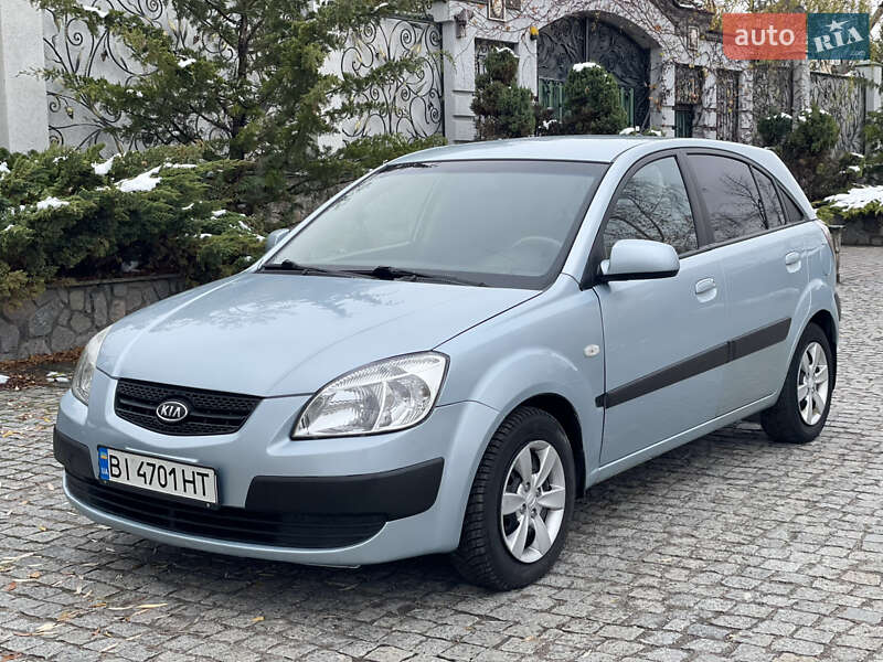 Kia Rio (2008)