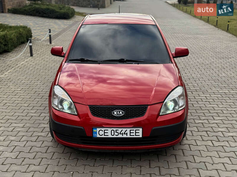 Kia Rio (2007)