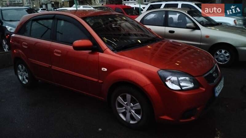 Kia Rio (2010)