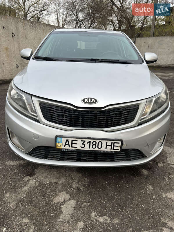 Kia Rio (2013)