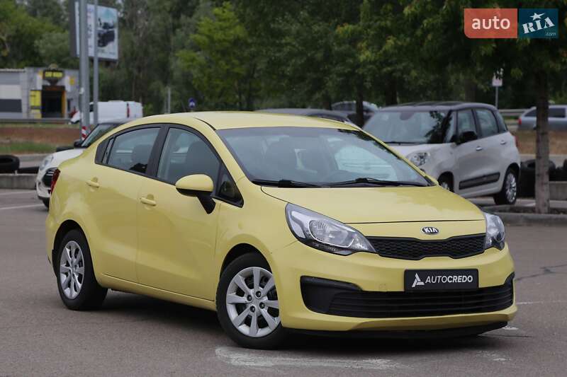 Kia Rio (2015)