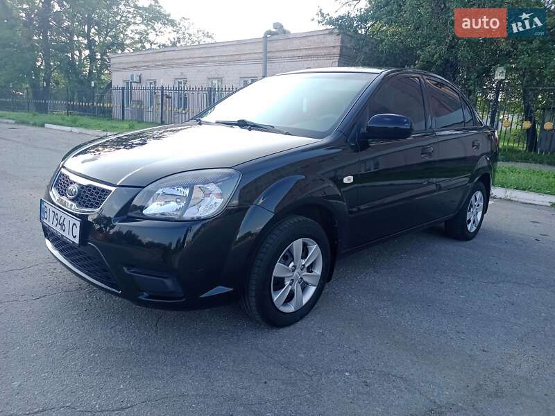 Kia Rio (2011)
