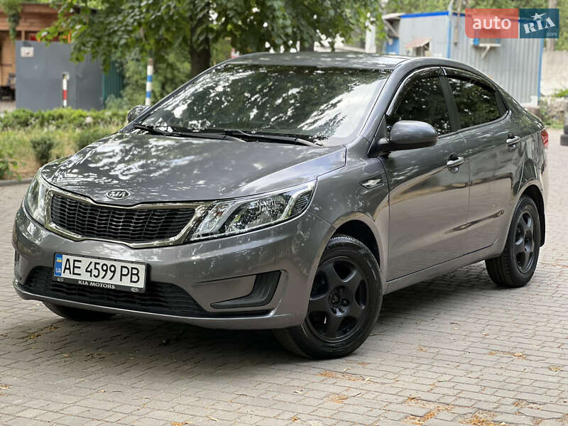 Kia Rio (2012)