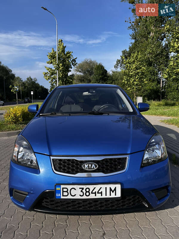 Kia Rio (2010)