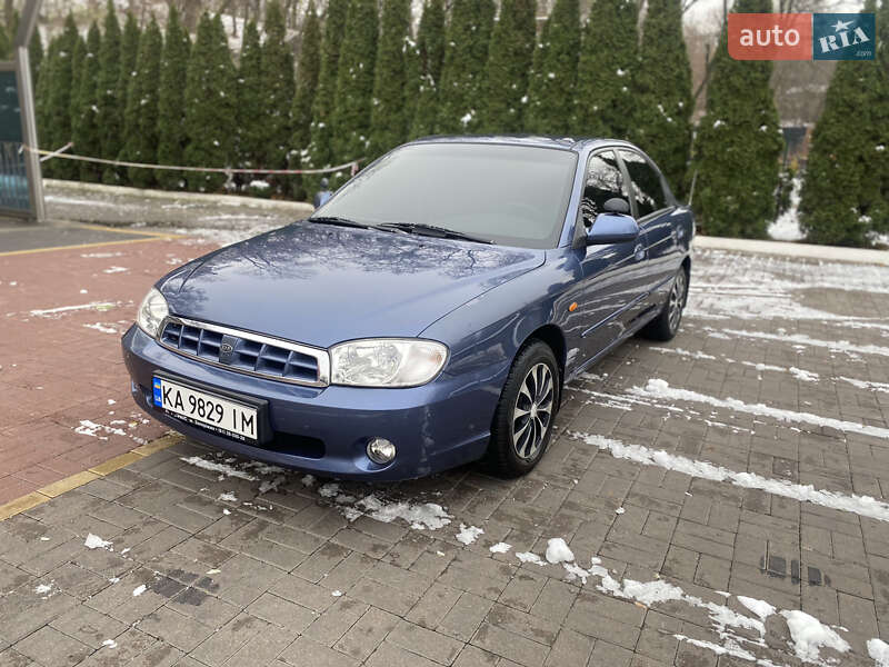 Kia Sephia (2003)