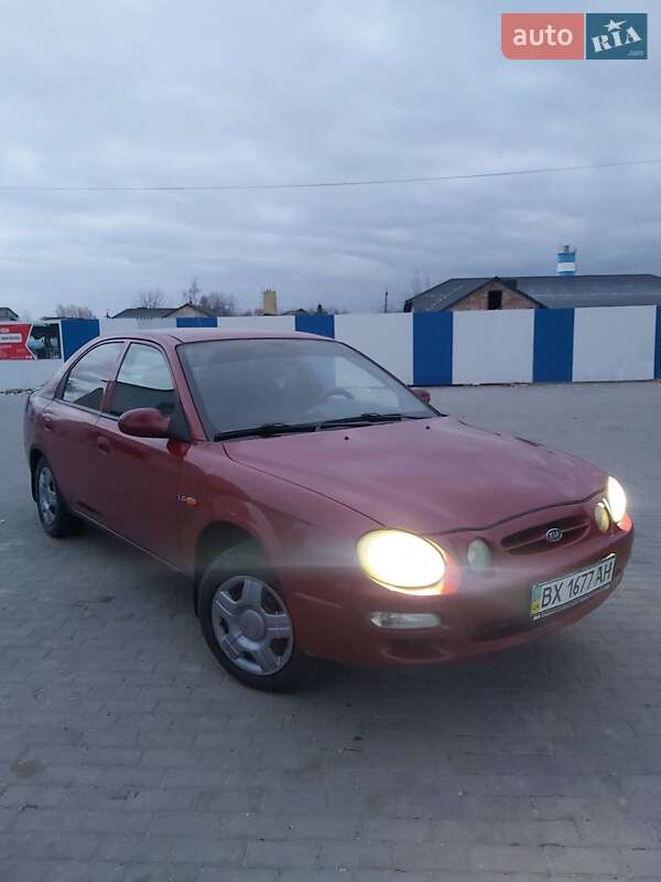 Kia Shuma (1999)