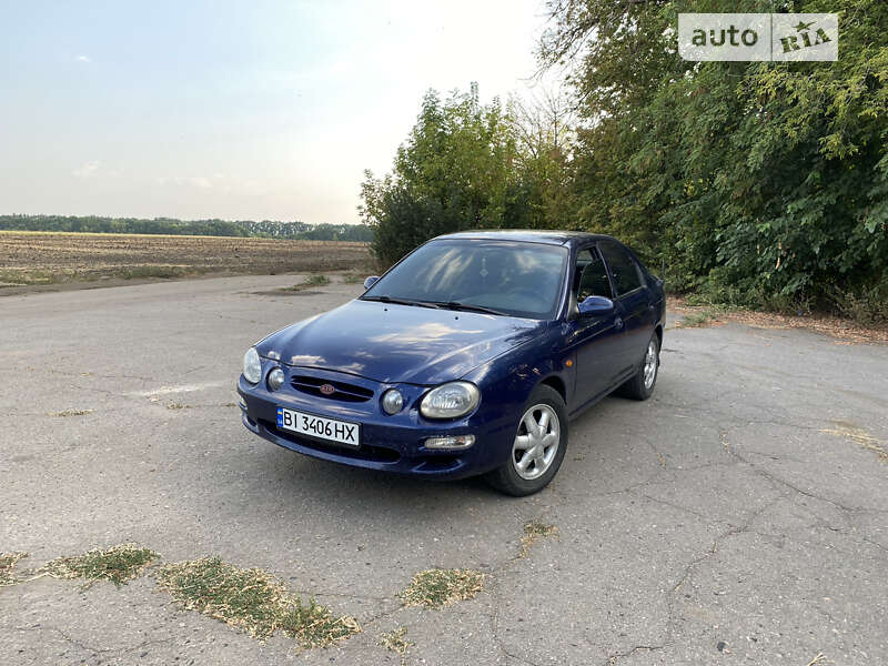 Kia Shuma (1998)