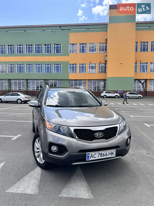 Kia Sorento (2011)