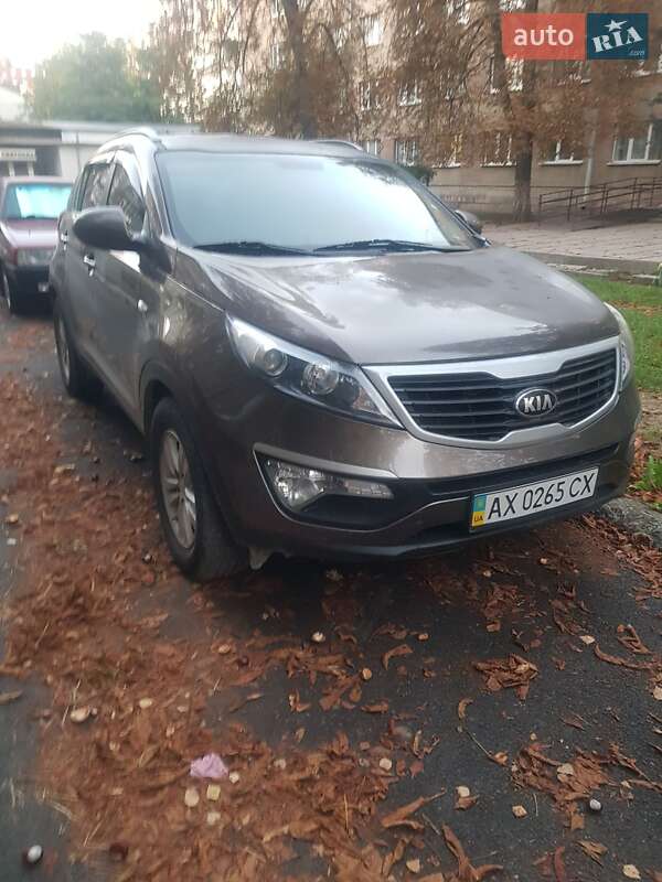 Kia Sportage (2012)