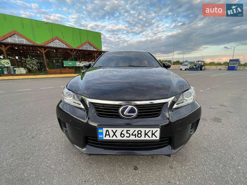 Lexus Ct (2012)