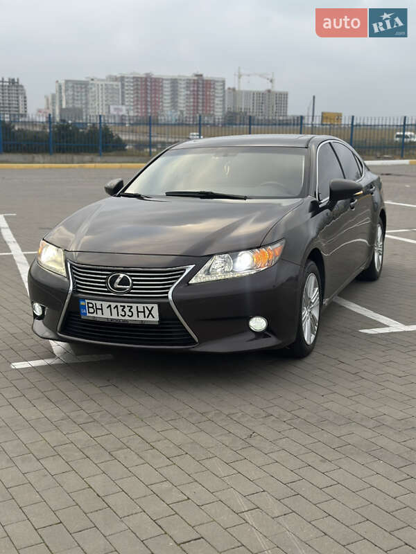 Lexus Es (2012)