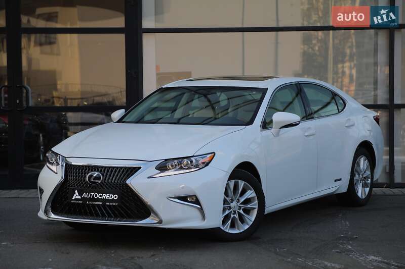 Lexus Es (2013)