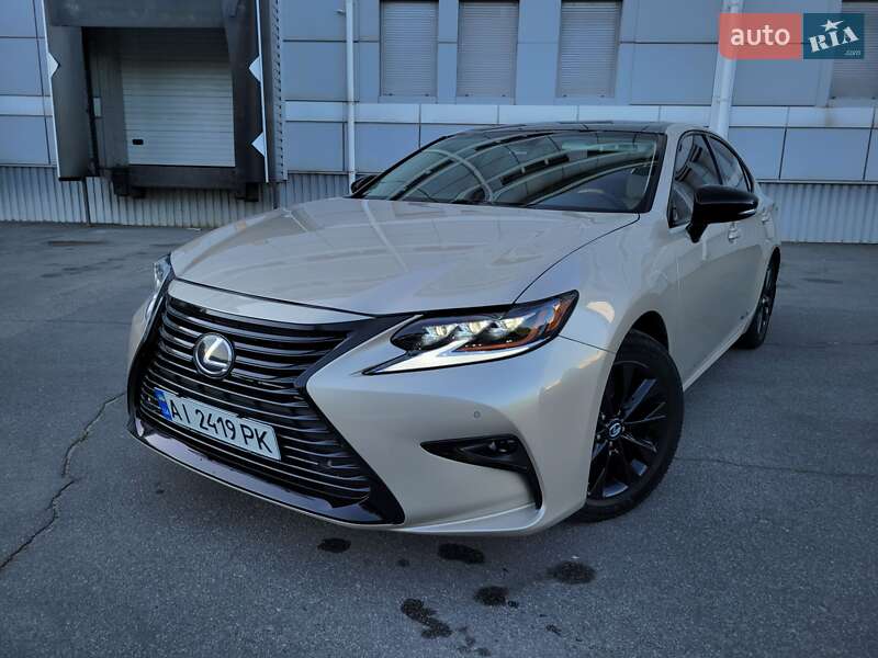Lexus Es (2013)