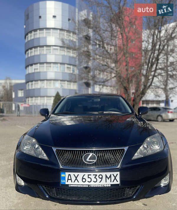 Lexus Is (2007)