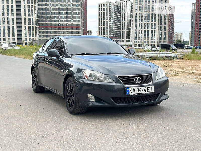 Lexus Is 220d (2008)