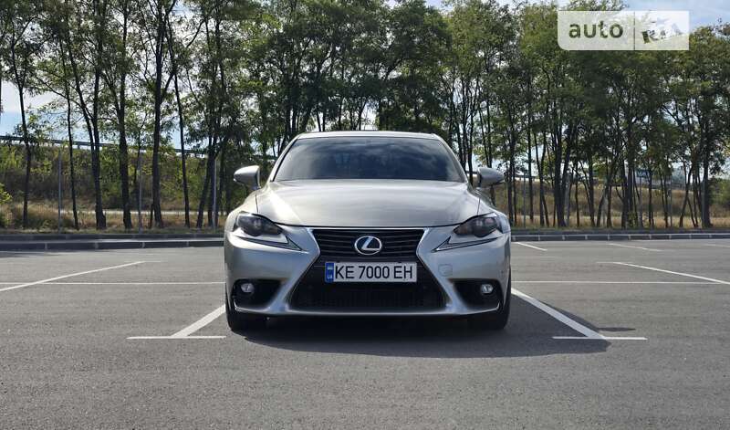 Lexus Is 250 (2014)