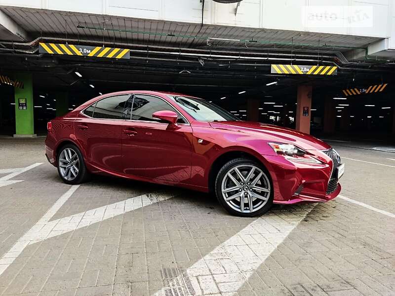 Lexus Is 250 (2015)