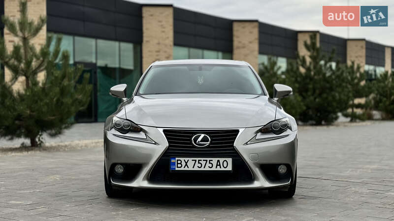 Lexus Is 250 (2013)