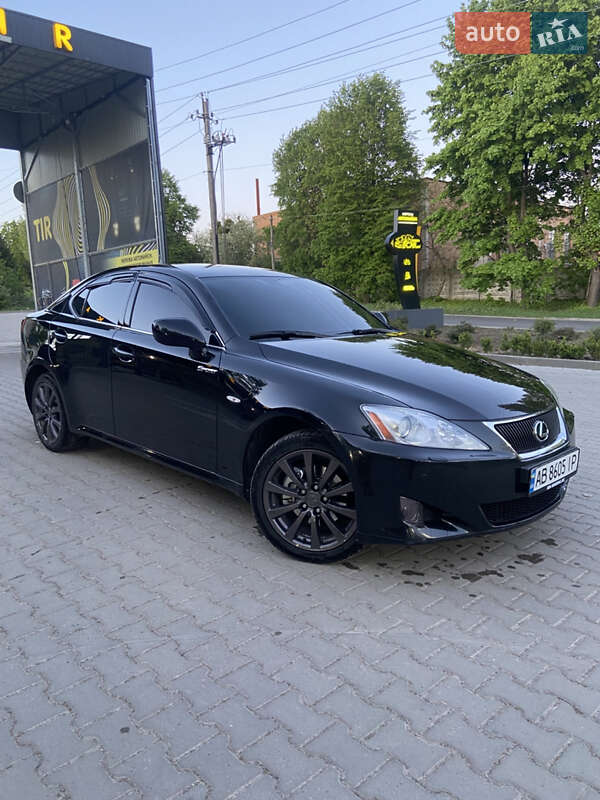 Lexus Is (2006)