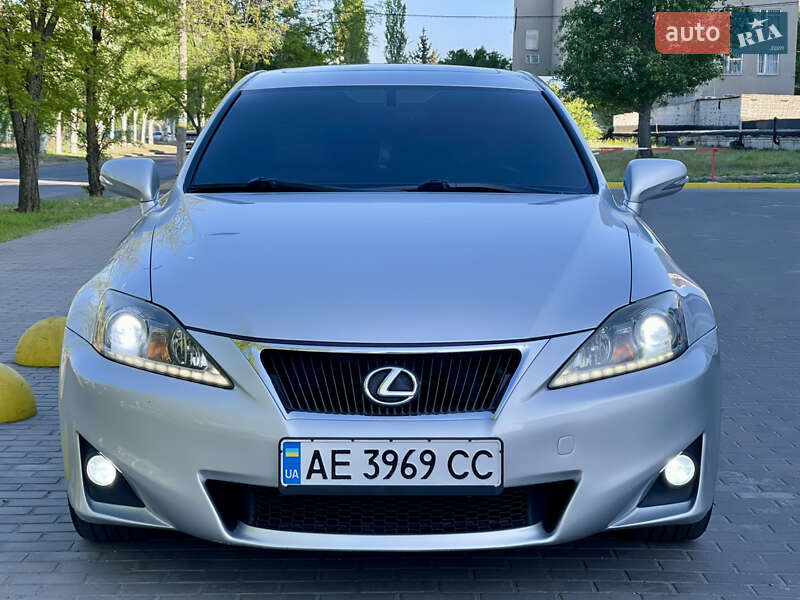 Lexus Is (2011)