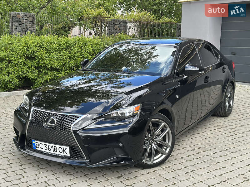 Lexus Is (2013)