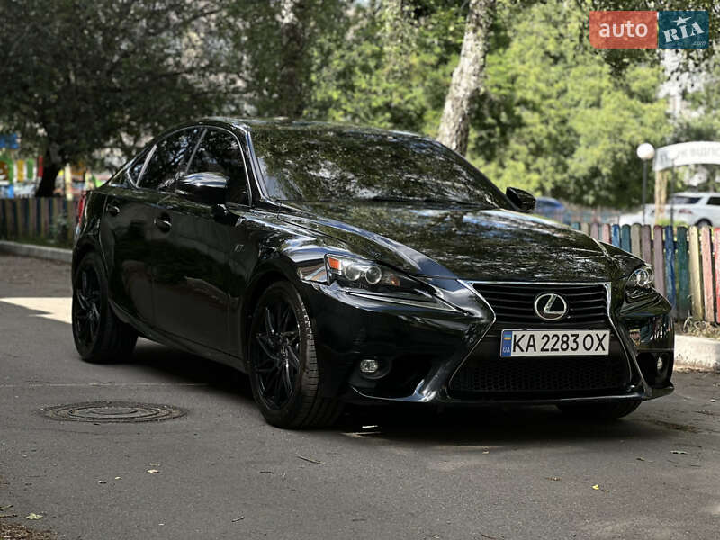 Lexus Is (2014)