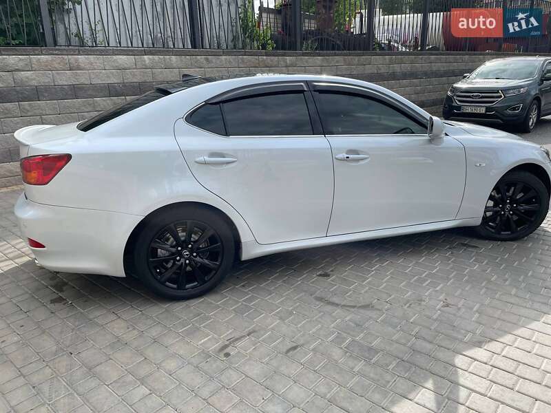 Lexus Is (2008)